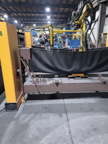 Genesis, Versa 2L, weld cell, Fanuc R-30IA controller, I-Pendant teach pendant, 2008 - Image 5