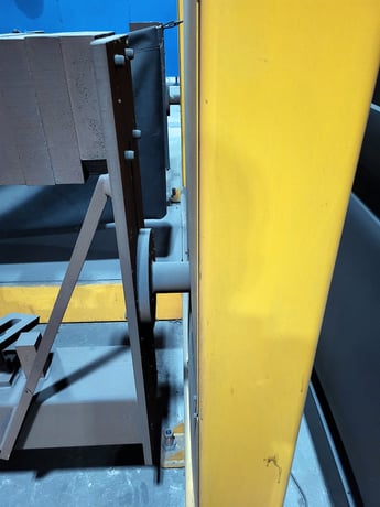 Genesis, Versa 2L, weld cell, Fanuc R-30IA controller, I-Pendant teach pendant, 2008 - Image 10