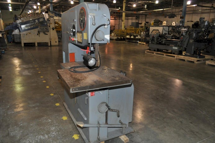 36" x 13" DoAll #36-13-20, vertical band saw, 5200 FPM, work light - Image 2