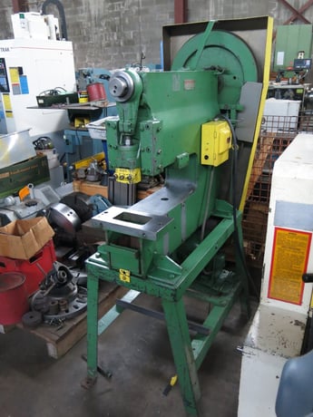 10 Ton, Whitney, punch press, 18" throat - Image 1