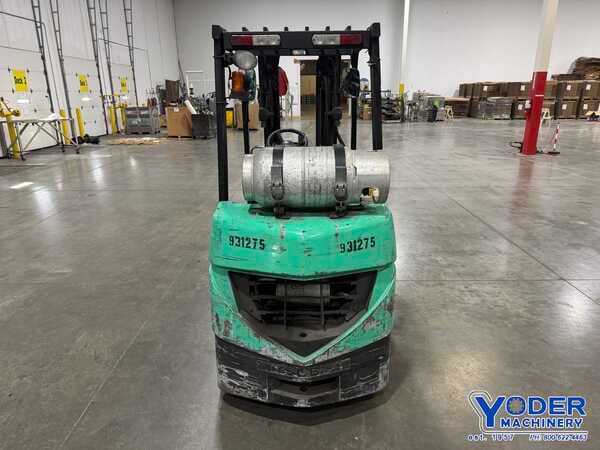 5000 lb. Mitsubishi #FGC25N, LP gas forklift, 187" raised mast, side shift, automatic transmission, 2005 - Image 9
