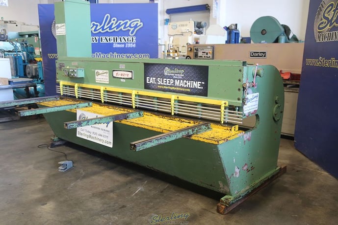 10 gauge x 10' DiAcro, hydraulic shear, 13 holddowns, 14" throat, front operated power back gauge w/ - Image 7