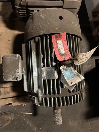 15 HP 1160 RPM Baldor, Frame 324U, 460 Volts, Squirrel Cage, electrically OK - Image 2