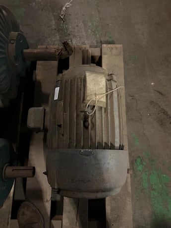 30 HP 1750 RPM General Electric, Frame 286T, 460 Volts, Squirrel Cage, electrically OK - Image 2