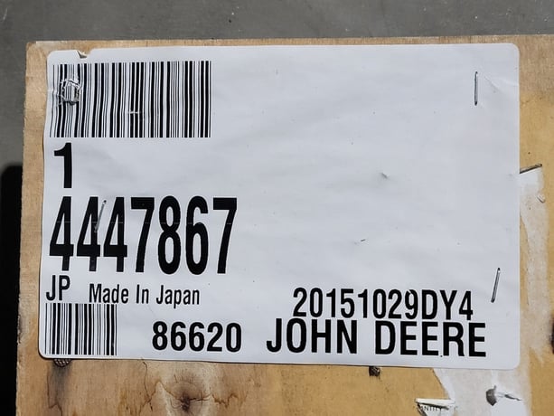 Hitachi #4447867, piston pump, new surplus - Image 2