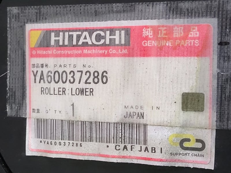 Hitachi track idler assembly #9173146M, new surplus - Image 2