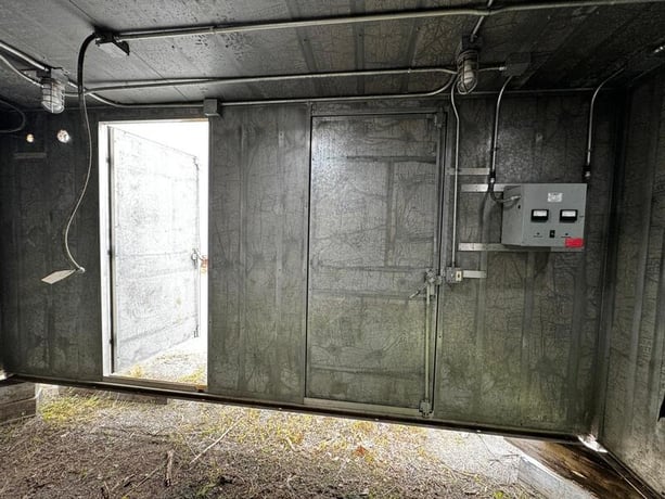 Drop over enclosure, weather proof enclosure (2 available) - Image 5