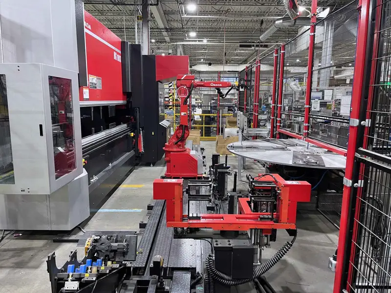 100 Ton, Amada #HG1003ARS, press brake, 10' overall, 106.3" between housing, 9.8" stroke, 17.7" throat, 23.5" - Image 3