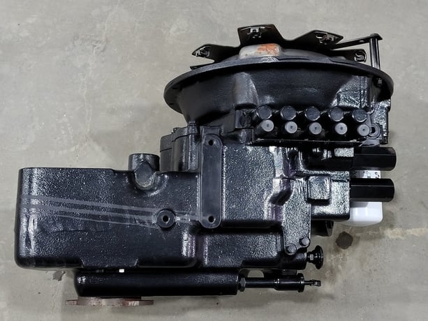 Boart Longyear, HD65, spicer dana transmission assembly, new surplus - Image 10