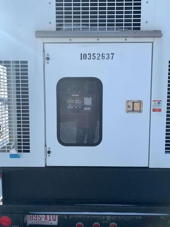 225 KW Generac #MGG350N2, natural gas generator, sound attenuated enclosure, 4 hours, 2014 - Image 4