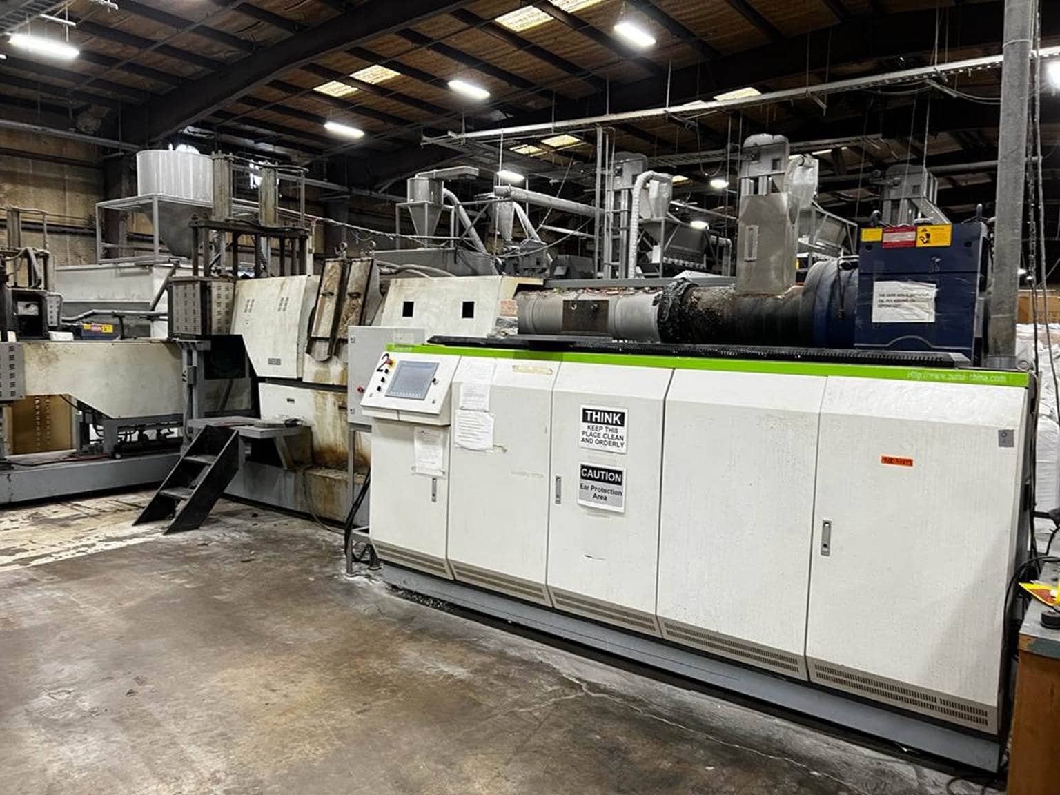 Purui #SJ200/200, dual stage 8" single screw pelletizing system, spiral feeding conveyor, 2018 - Image 7