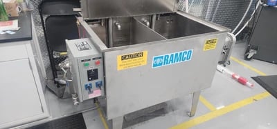 Ramco #MKD16CWRX, immersion parts washer, (2) work zones, wash rinse, electric heat - Image 1
