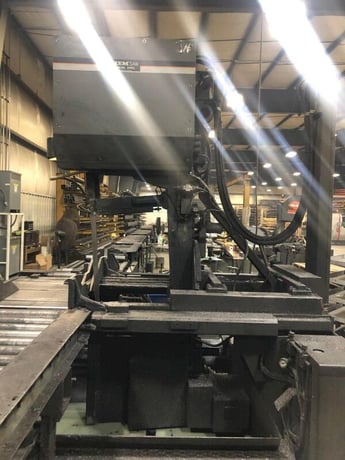 20" x 24" Hemsaw #VT130HA-60, high speed production vertical band saw, 19' x 1.5" blade, 10 HP, 2004 - Image 5