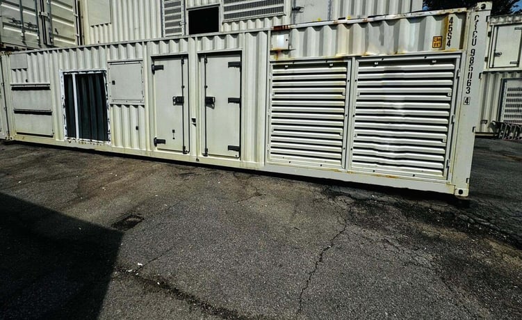 40' Sound attenuated enclosure (13 available) - Image 1
