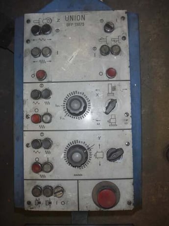 5" Union #BFP-130-5, Horizontal Boring Mill, Axis Digital Readout, Pendant Control, 31" Faving Head - Image 9