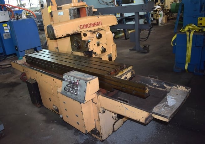 Cincinnati Milacron #310-154 Powermatic, horizontal spindle production mill, 15" x 78" table - Image 2