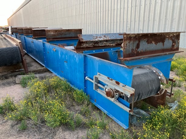 24" wide x 55' long, Industrial Material Handling belt conveyor, 1.5 HP, 32" high, 1999 - Image 4
