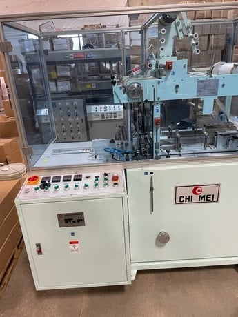Chie Mei #PM-808c, Automatic Cellophane Overwrapping Machine, 40 Packages/Min, 1/4 HP, 2016 - Image 3
