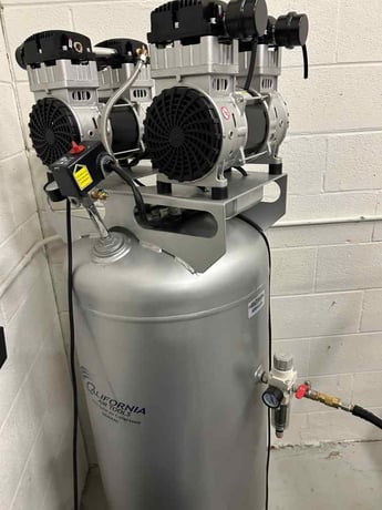 DK Technologies #Micro Bottler MB04, Filling and Capping Machine, 45 Gal./Hour, 2018 - Image 7