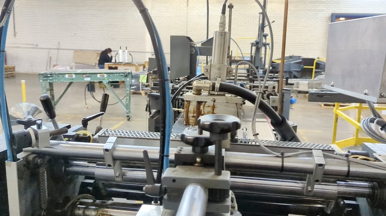 Emmeci #MC-92-HSB, Fully Automatic Rigid Box Line, Wrapper Discharge, 110 PSI - Image 4