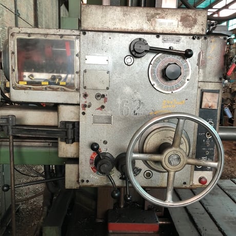 3.5" Tos #W9A, ISO 40, power draw bar, 39" x44" pwr rotary table, 3-Axis digital read out, 18 speeds: 28-1400 - Image 10