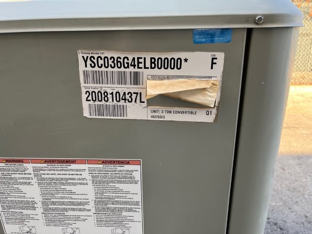 3 Ton, Trane #YSC036G4, gas / electric rooftop air conditioner, 64800 BTU output, 80000 BTU input, 460 V. - Image 3