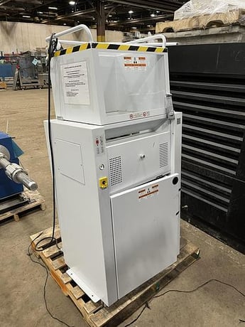 Destroyit #4605, shredder P3 security level, cross cut shred type, 50-60 sheet capacity, 18" throat - Image 1