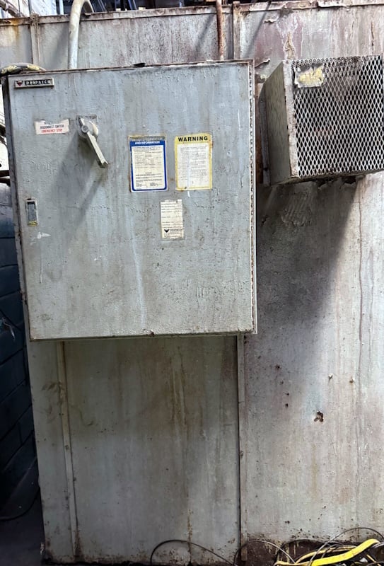 40" width x 63" H x 51" D Despatch #V-39, Walk-In Oven, 480V., 500°F, Honeywell Control, round chart recorder - Image 5