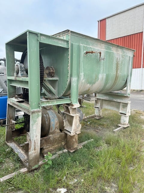 140 cu.ft. J.H. Day, Stainless Steel jacketed double ribbon blenders, 40 HP chain driven motor - Image 3
