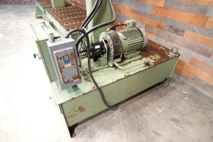 Newman #HP-688, Hydraulic Cold Press, 24" x 30" Platens, 48" Opening, 11" Stroke, 460 V. - Image 6