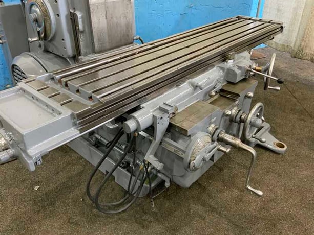 Kearney & Trecker #420TF-17, Vertical/Horizontal Mill, 80" x 17" Table, 1500 RPM, 15 HP - Image 2