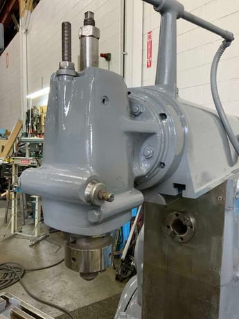 Kearney & Trecker #420TF-17, Vertical/Horizontal Mill, 80" x 17" Table, 1500 RPM, 15 HP - Image 9