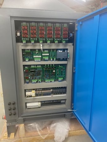 300 KW FMS H/F Solid State Welder, new, economical, full service, parts available - Image 2