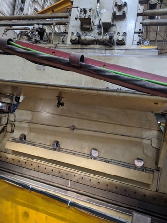750 Ton, Cincinnati #750H, Press Brake, 16' BW, 2'-5 3/4" bet. Housing, 12" Stroke, Bending capacity 1" x 11' - Image 6