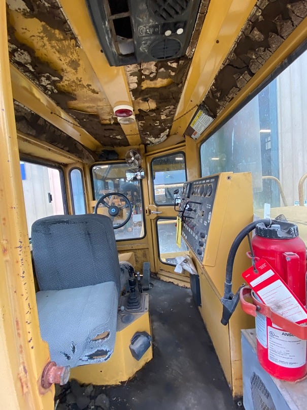 Railcar Mover, Trackmobile #4150TM, 42135 lb. Tractive Effort Rating, 130 HP, 6 cylinder, 4 speeds forward - Image 10