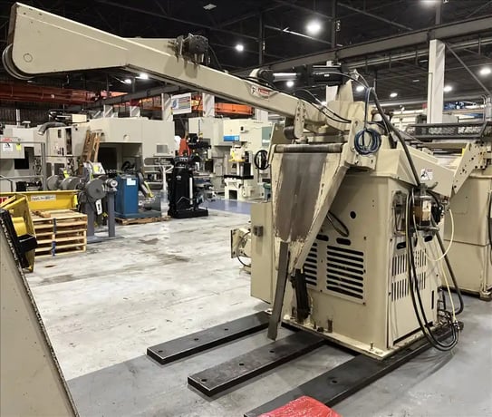 26" x .35" Minster, Servo Feed Line, 15000 lb., w/MEF5-26S Servo Feed, MTT12-26S Thread Table, MSH30-26-7 - Image 5