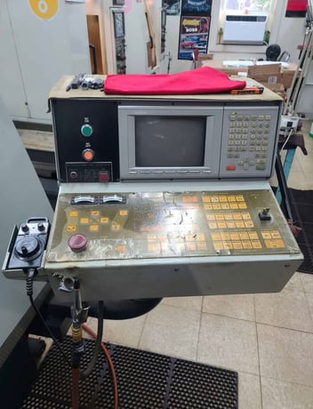 Akira-Seiki #SV600, CNC Vertical Machining Center, 40" X, 24" Y, 24" Z, 48" x 20" Table, 10000 RPM, 15 HP - Image 4