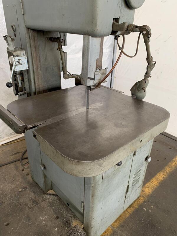 18" Grob #NS18, Vertical Bandsaw, 18" throat, 24" x 24" table, 2030 FPM, Welding & Grinding Attatchment - Image 3