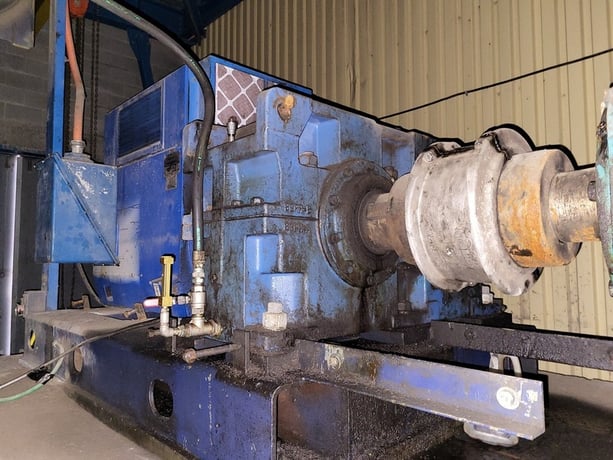 700 HP 1190 RPM Siemens, Frame 588US, induction motor, 4160 Volts, w/HR80 Bi-Lobe positive displacement blower - Image 4