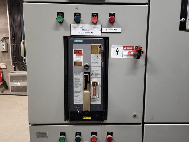 6000/9000 KVA 13800 Primary, 600Y/347 Secondary, Siemens, transformer w/switchgear unit - Image 9