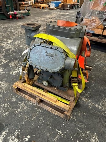 450/330 psig, Borg-Warner Borg-Warner Reefer compressor #RS-64, model R open drive compressor, (2 available) - Image 1