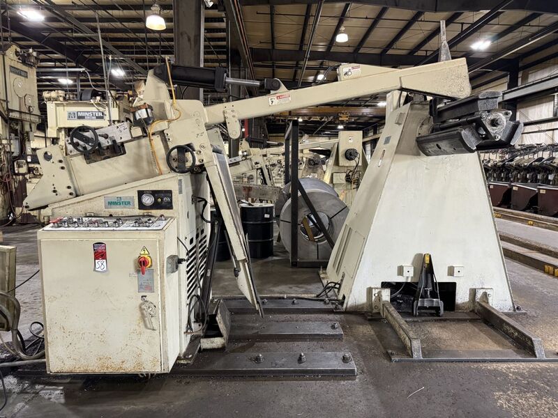 26" x .156" Minster #MSH30-26-7, 15000 lb., 60" OD, 20"-24" ID, 3-leaf mandrel, hydraulic mandrel expansion - Image 1