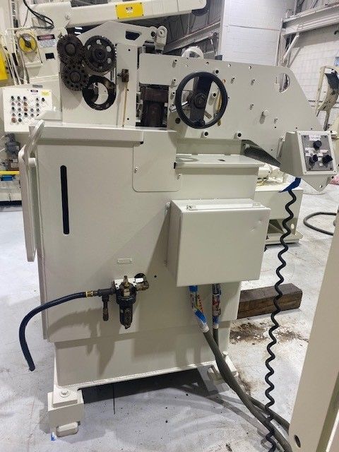 26" x .156" Minster #MSH30-26-7, 15000 lb., 60" OD, 20"-24" ID, 3-leaf mandrel, hydraulic mandrel expansion - Image 4