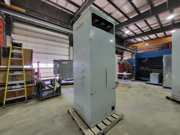 S & C Electric Co, switchgear unit, 1200 amps, 3 pole, 4760 Volts - Image 4