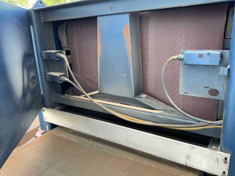 37" AEM #370NB, Heavy Duty 3-Head Belt Grinder, 50 FPM, 30 HP - Image 8