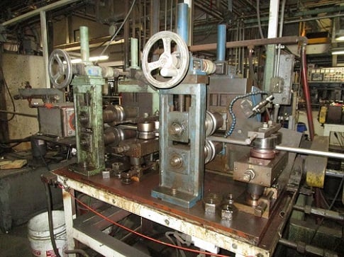 2" Yoder Tig Tube Mill, Tig Welder, 4000 lb. American Steel Line Uncoiler, Forming Mill, Tig Welder, Weld - Image 6