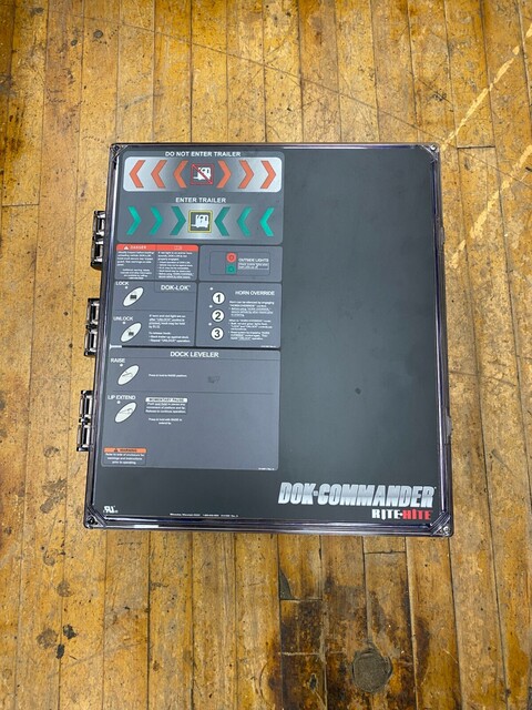 Control Panel Box Dock Leveler Safety System, Rite-Hite #DOK-COMMANDER 850.5197 - Image 1