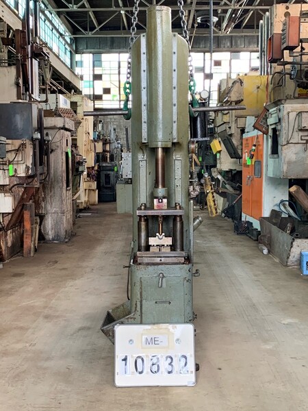 6 Ton x 27 stroke, American broaching press - Image 1