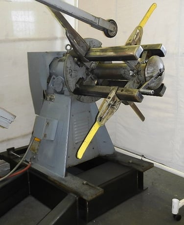 4000 lb. Littell #40-24, Motorized Uncoiler, 24" Max. Width, 20.5" ID x 60" outside dimensions, 1989 - Image 1