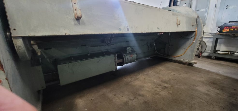 3/16" x 10' Elga Hydrapower #10316, hydraulic shear, front operated power back gauge w/indicator, squaring - Image 5